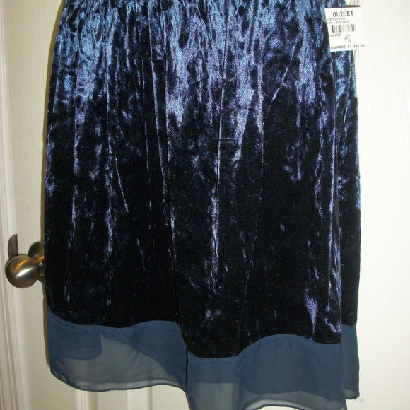 NEW LOTTIE & HOLLY VELOUR & CHIFFON Skirt juniors Medium - Picture 3 of 6